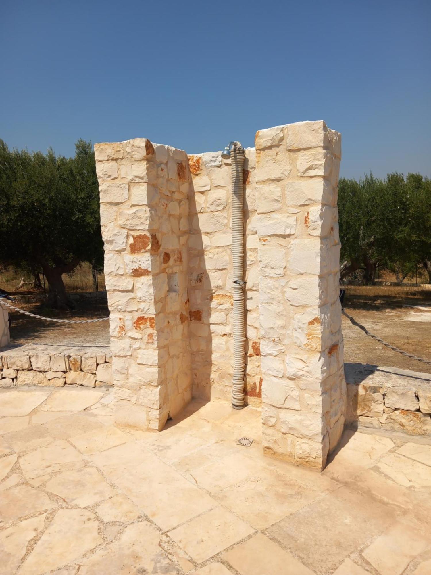 בית הארחה אלברובלו 	Trullo Monte Del Sale מראה חיצוני תמונה